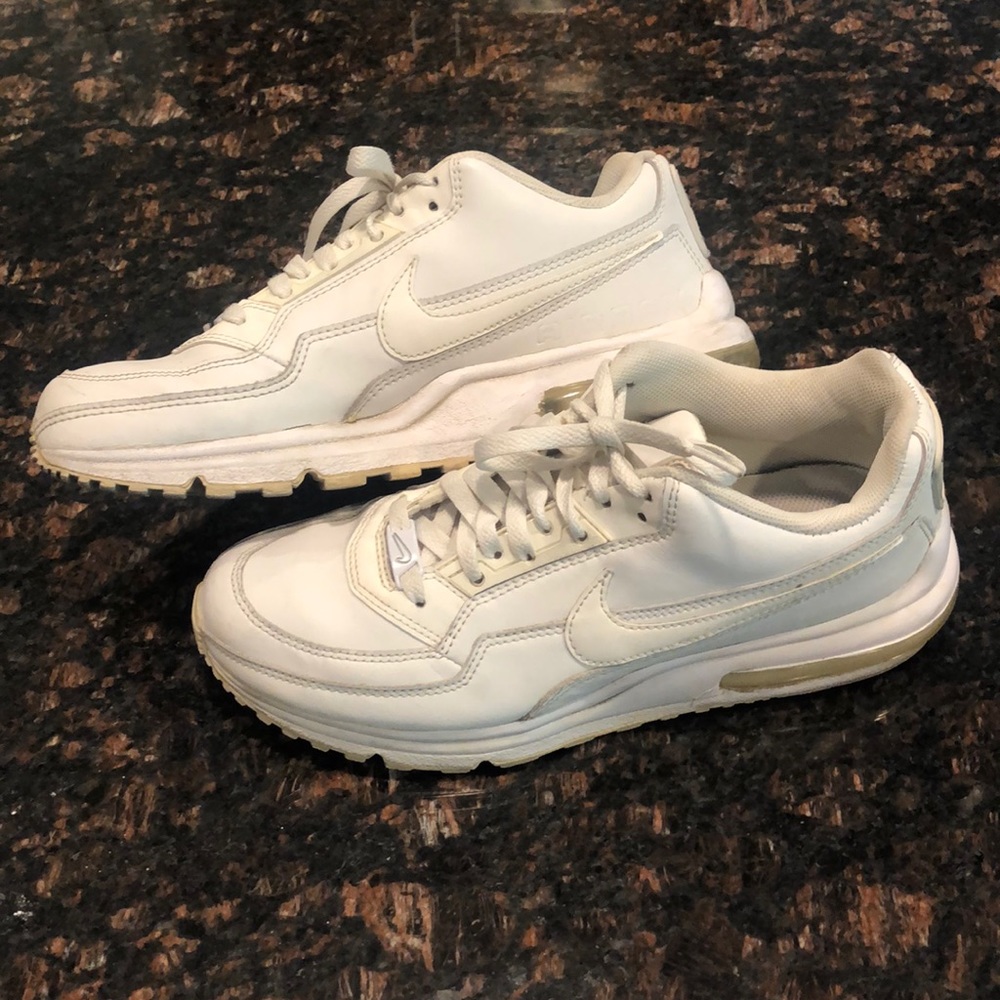 Men’s Nike AirMax LTD shoes size 8